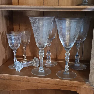 LOT 254: Vintage Etched Crystal Glassware