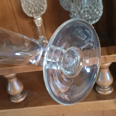 LOT 254: Vintage Etched Crystal Glassware