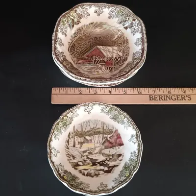 LOT 258: Johnson Brothers England 'The Friendly Village' China Collection