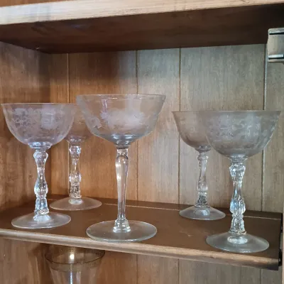 LOT 254: Vintage Etched Crystal Glassware