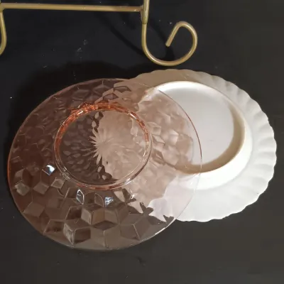 LOT 253: Miscellaneous Collection of Vintage and Contemporary China