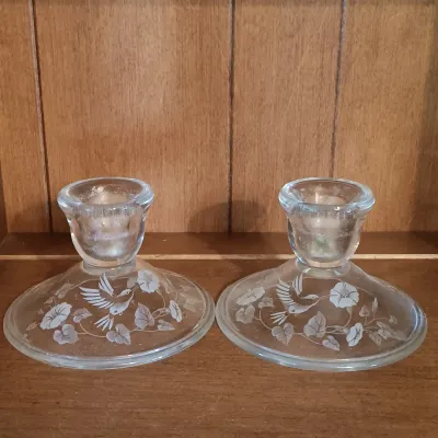LOT 254: Vintage Etched Crystal Glassware