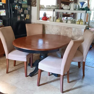 LOT 244: Butterfly-Leaf Dining Table with Upholstered Chairs