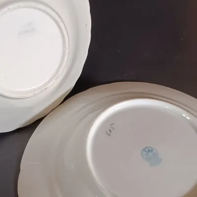 LOT 253: Miscellaneous Collection of Vintage and Contemporary China