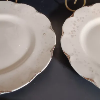 LOT 253: Miscellaneous Collection of Vintage and Contemporary China