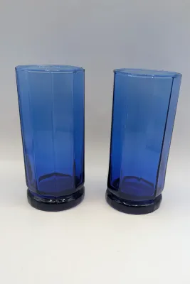 Sale Photo Thumbnail #193: Anchor Hocking Essex Cobalt Blue 16 oz 10-sided tumblers are a popular discontinued vintage glassware line known for their rich, brilliant color and architectural, weighted geometric bases. Because this specific style is no longer in production