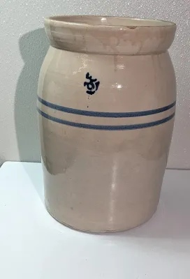 Sale Photo Thumbnail #506: Vintage Marshall Pottery Blue Stripe Stoneware Crock
Vintage Marshall Pottery Blue Stripe Stoneware Crocks are classic pieces of American folk utility pottery, widely collected for their rustic farmhouse aesthetic and deep Texas history. Founded in 1895 i
