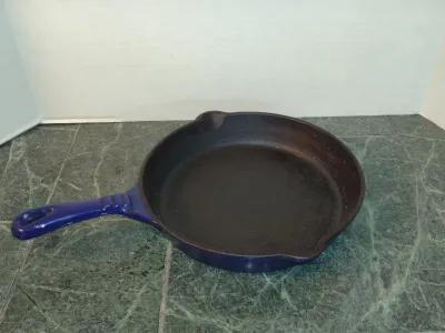 Range Kleen Cast Iron Skillet- Approx 10" Wide