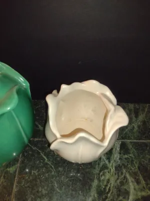 Pair of Stangl Tulip Design Pottery Planters