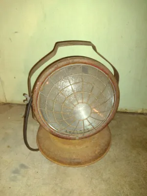 Vintage Rolling Shop Light- Possibly Dietz