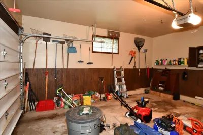 612 garage