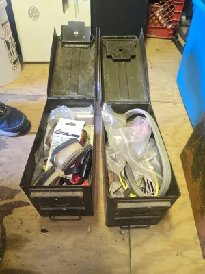 Sale Photo Thumbnail #446: Misc electrical cans included