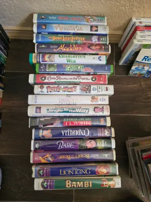Sale Photo Thumbnail #298: 16 movies