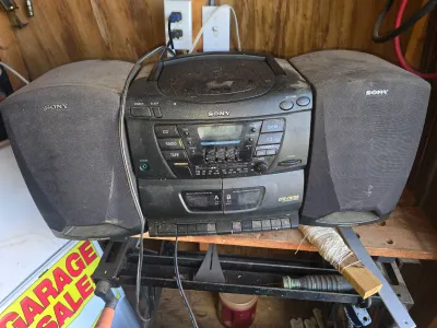 Sale Photo Thumbnail #491: Radio works cd not so much