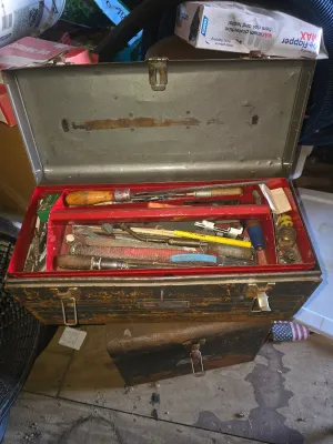 Sale Photo Thumbnail #426: 3qty with tools