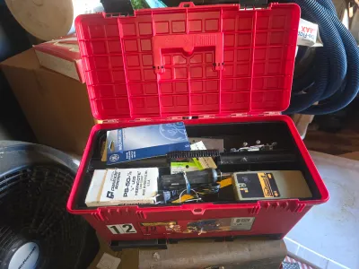 Sale Photo Thumbnail #424: 3qty with tools