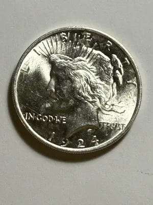 1924-P UNCIRCULATED CONDITION PEACE SILVER DOLLAR COIN-24C AS PICTURED.