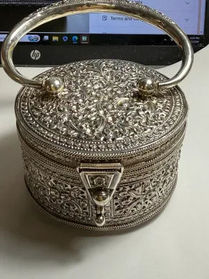 Vintage Never Used Superb Condition 259 Grams/9.16 Oz, Solid Sterling Silver .925 Purse/Bag Handbag 4" Diameter Round Repousse...