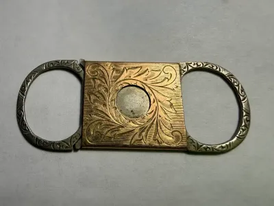 ENGRAVED ART DECO ERA STERLING & 14K SOLID GOLD CIGAR CUTTER PREOWNED FROM AN ESTATE USED AS PICTURED.
