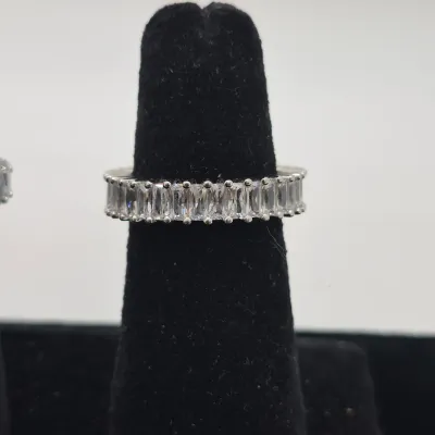 Sale Photo Thumbnail #429