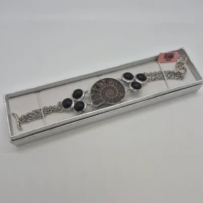 Sale Photo Thumbnail #275