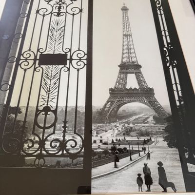 Large Framed Vintage Photograph of Eiffel Tower (LR-BM)
