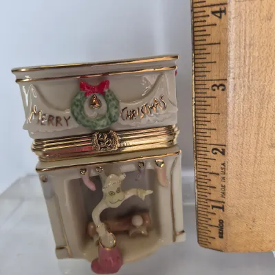 LOT 52B: Lenox Treasures "A Very Grinchy Treasure Box"