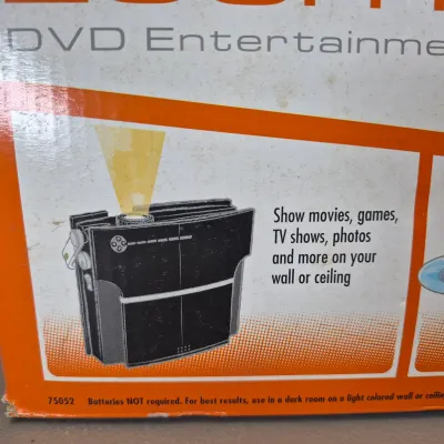 LOT 56B: Tiger Electronics Zoombox Portable Projector DVD/CD Player with Apollo Portable Projection Screen with Tripod Metal Base