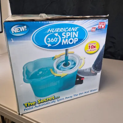 LOT 59B: New Hurricane 360 Spin Mop & Shelf Master Corner Shelf