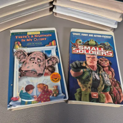 LOT 28B: Vintage Clamshell VHS Collection-Disney, Small Soldiers, Alvin and the Chipmunks & More