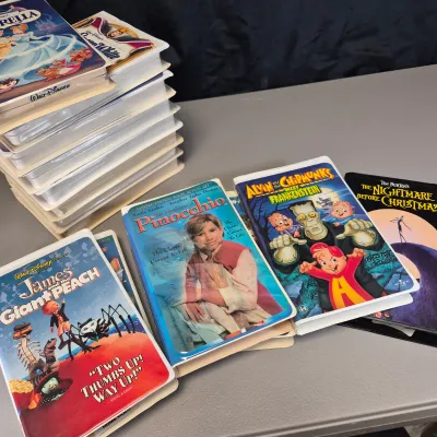 LOT 28B: Vintage Clamshell VHS Collection-Disney, Small Soldiers, Alvin and the Chipmunks & More