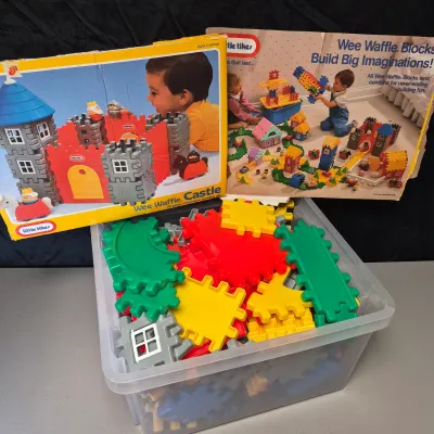 LOT 35B: Vintage Little Tykes Wee Waffle Building Blocks & Castle Set
