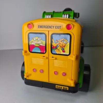 LOT 48B: Vintage 1992 TMNT Rock n Roll Muta Bus & 1991 Shreddermobile