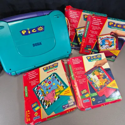 LOT 25B: Vintage Sega Pico Video Game Console with Educational Games