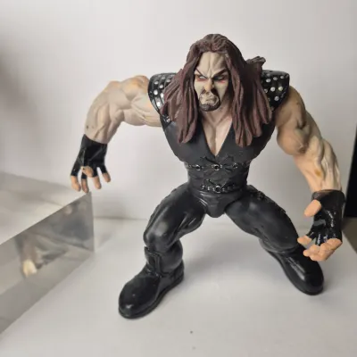 LOT 46B: Vintage 1998-99 WWF Maximum Sweat Action Figures