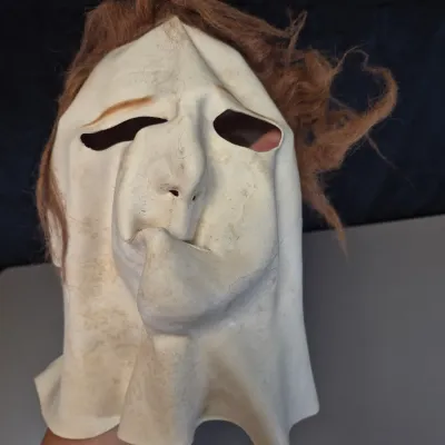 LOT 185B: Vintage Scream, Crypt Keeper, Michael Myers Costumes