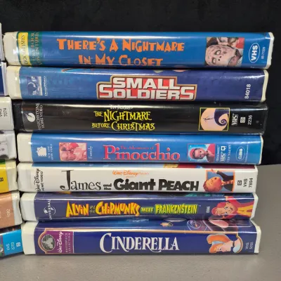 LOT 28B: Vintage Clamshell VHS Collection-Disney, Small Soldiers, Alvin and the Chipmunks & More