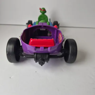 LOT 48B: Vintage 1992 TMNT Rock n Roll Muta Bus & 1991 Shreddermobile