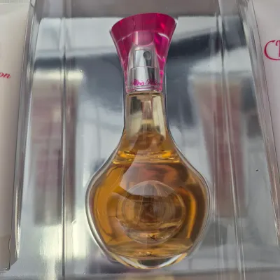 LOT 49B: Paris Hilton Can Can Fragrance Gift Set