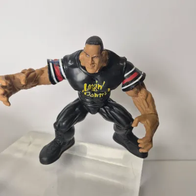 LOT 46B: Vintage 1998-99 WWF Maximum Sweat Action Figures
