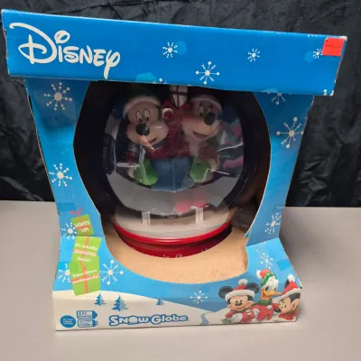 LOT 42B: Golf Mickey Holiday Animation, Animated Snowglobe (NIB) & Mickey Tree Topper (NIB)