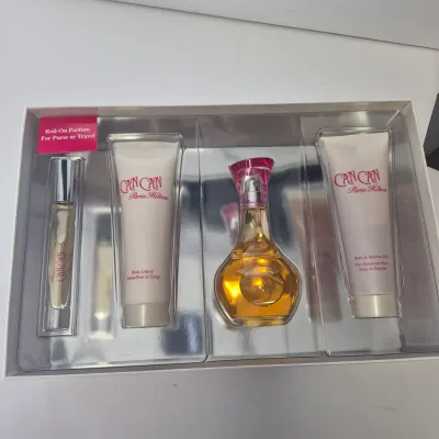 LOT 49B: Paris Hilton Can Can Fragrance Gift Set