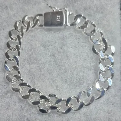 Sale Photo Thumbnail #77: 925 Sterling Silver Color Bracelet Jewelry Heavy Thick Cuban Link Chain
size: 7.5"
Box style closure with security clip
