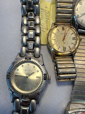 Sale Photo Thumbnail #54: See pics. Need repair or batteries.