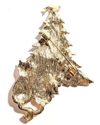 **NEW ARRIVAL** Enameled GREEN & GOLD COLORED "CATS & FISH" HOLIDAY TREE" BROOCH (3" x 2") with 2 Cats...