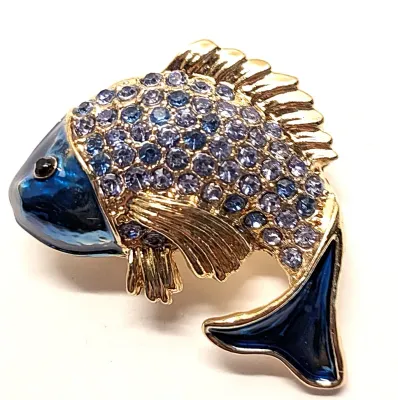 **NEW ARRIVAL** BLUE ROUND-NOSE FISH BROOCH (1½" x 1¼") with Enameled Face and Tail, Gold Fins + Jeweled Body on a Gold Tone...