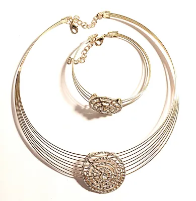 *** NEW ARRIVAL *** JEWELED "Stiff Choker" CIRCLE JEWELRY SET (NECKLACE (Wire 7"-9" Opening) and BRACELET (2½"...