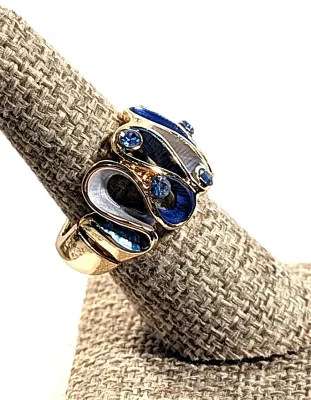 **NEW ARRIVAL** Size 8-10 Jeweled BLUE & GOLD "WAVES" RING with Blue Accent Stones + Enamel Insert on an ADJUSTABLE STRETCH...