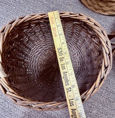 Sale Photo Thumbnail #253: 3 baskets in very good condition.
