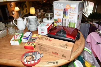 Sale Photo Thumbnail #160: 159 kitchen